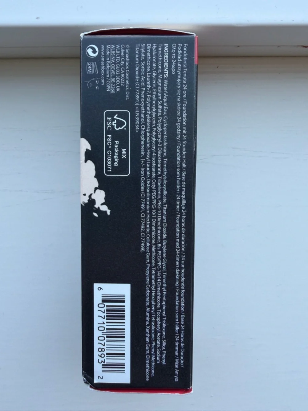 NWT Smashbox Studio Skin 24 Hour Hydra Foundation - 1.05 Fair Warm Olive